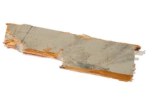 Altholz, verschmutzt